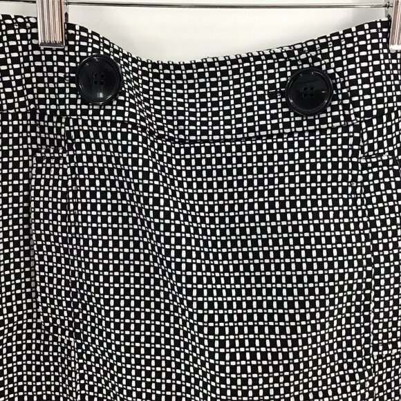 Ann Taylor Women's Skirt Black White Geometric Business Career Sz 10P Buttons‎ - Picture 6 of 8